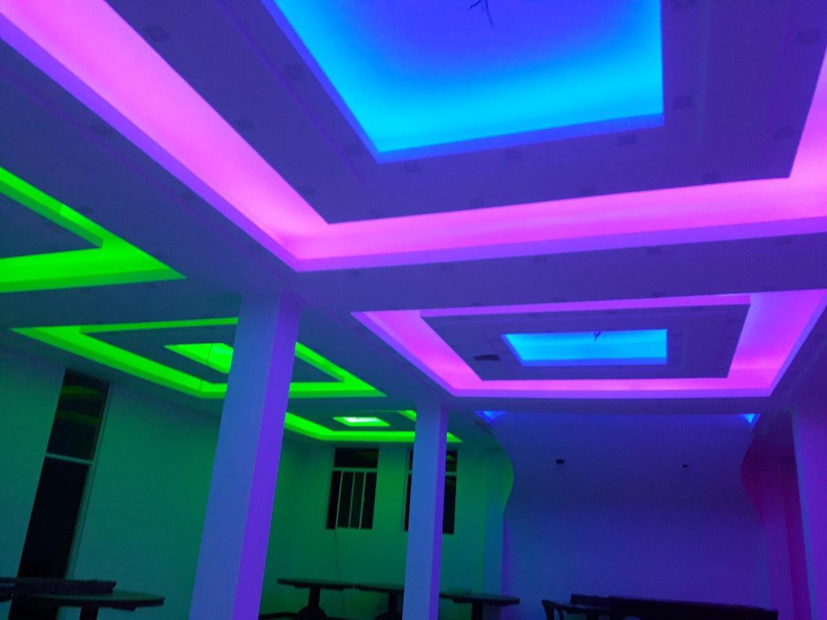 Avanya Hotel And Reception Hall Angunakolapelessa Exterior foto