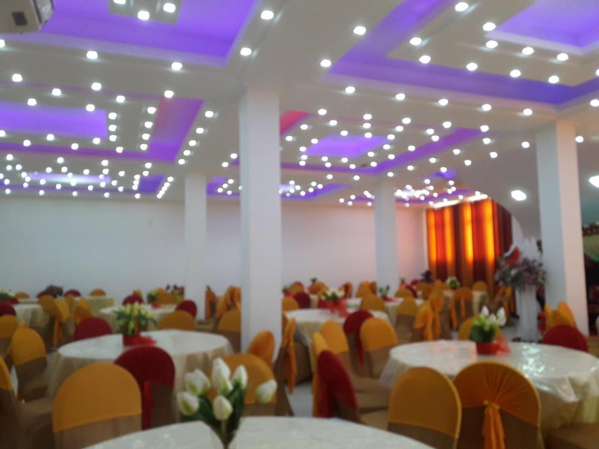 Avanya Hotel And Reception Hall Angunakolapelessa Exterior foto